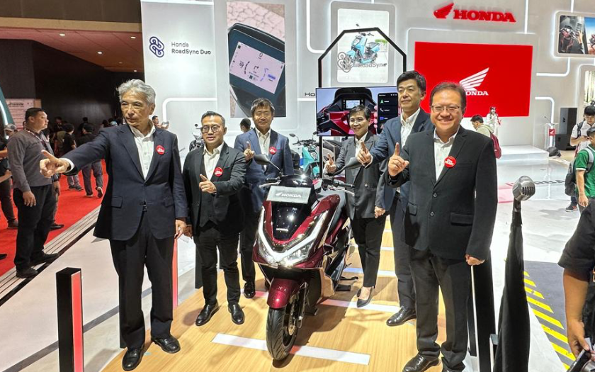 Di IIMS 2025, Honda PCX 160 Makin Canggih, Bisa Voice Command dan Terkoneksi Smartphone