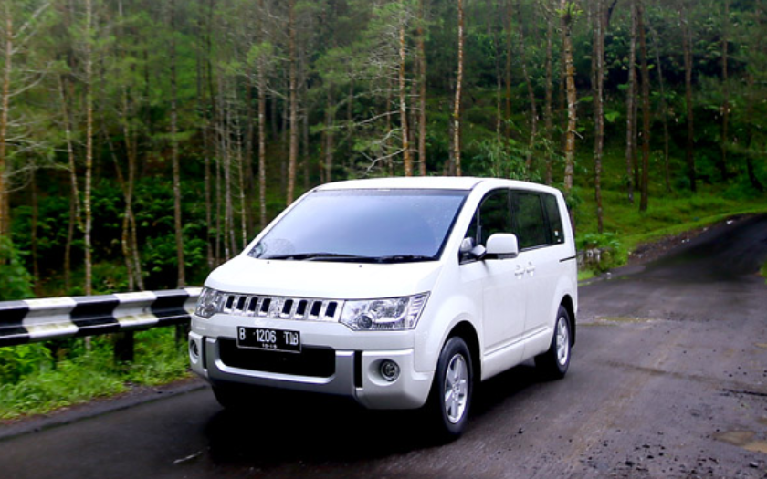 Lagi Cari Mobil Buat Mudik? Mitsubishi Delica Bisa Dilirik, Intip Spesifikasinya, Harga Dibawah Rp 200 Juta