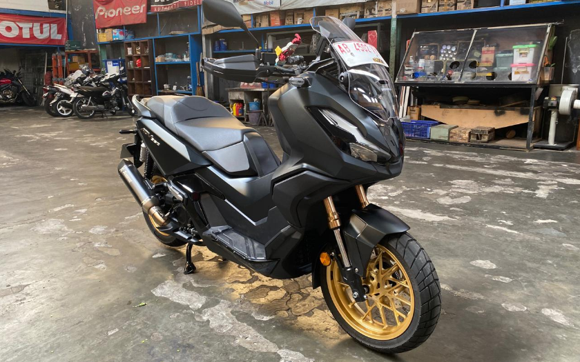 Seharga Honda CB500X, Yuk Intip Spesifikasi Honda ADV350 Built-up Punya Tuner Audio Mobil