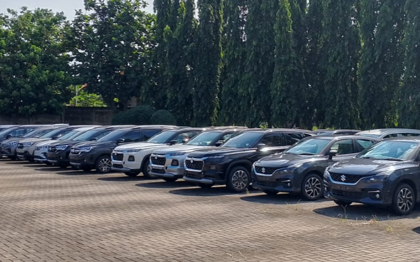  Minat Suzuki Grand Vitara atau S-Presso? Beli Sekarang Mumpung Diskon Puluhan Juta