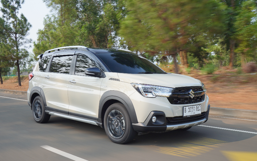 Paling Laris, Ini 5 Fakta Ciri-ciri Pemilik Suzuki XL7 Hybrid Digunakan Sehari-Hari