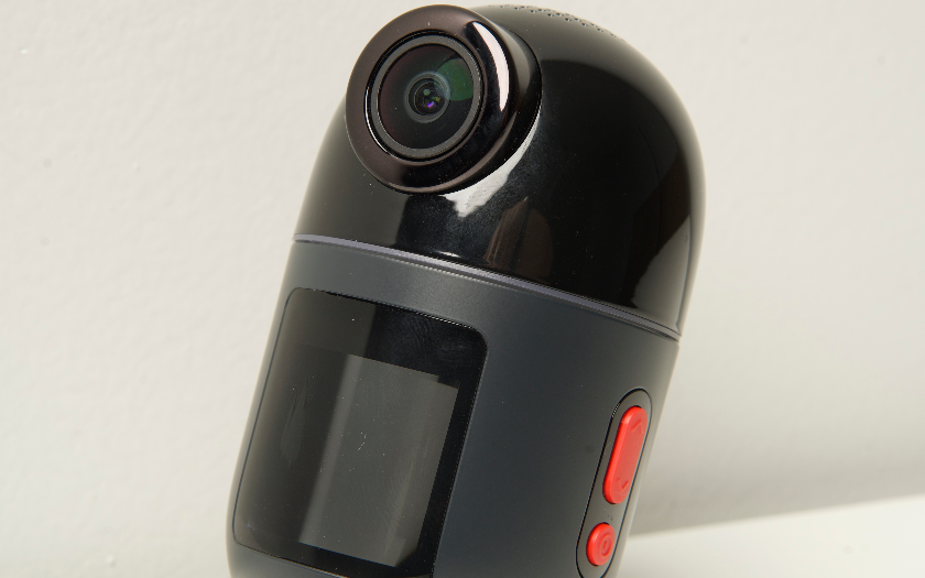Bye Bye Blind Spot, Ini Dashcam 70mai X800 4K Omni yang Bisa Muter 360 Derajat