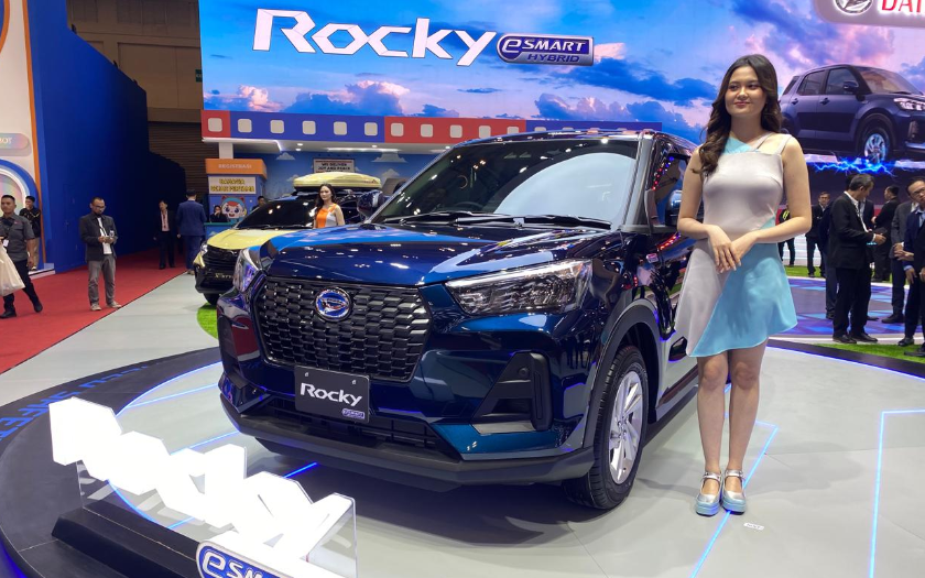 Perkiraan Harga Daihatsu Rocky Hybrid yang Ada di GIIAS 2025 Bikin Kaget 