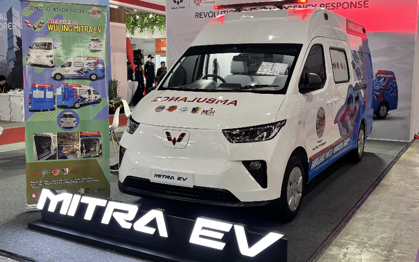 Intip Wuling Mitra EV Versi Ambulans, Punya Fasilitas Lengkap Layaknya Rumah Sakit Berjalan 