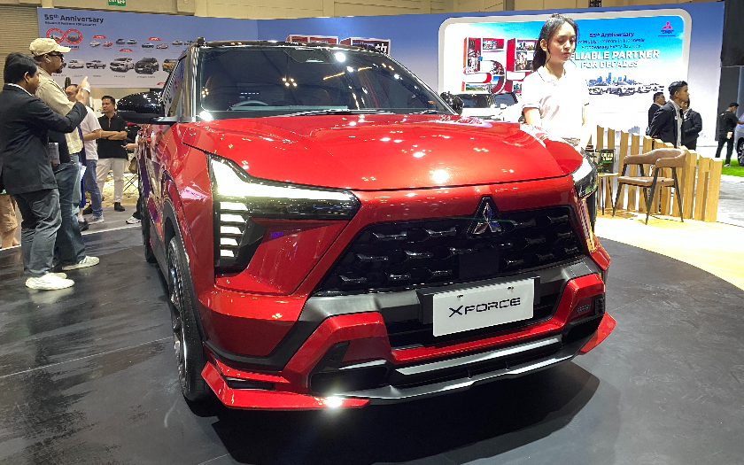 Ada Mitsubishi Xforce Berpenampilan Eye Catching Di GJAW 2025, Yuk Intip Keunggulannya!