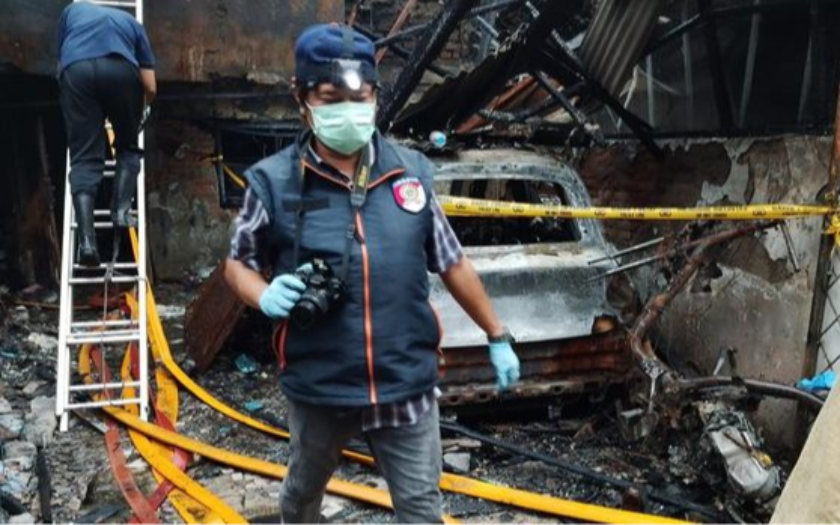 Penyebab Kebakaran di Penjaringan Diduga Mobil Listrik Saat Cas Baterai? Ini Analisa EVSafe Indonesia