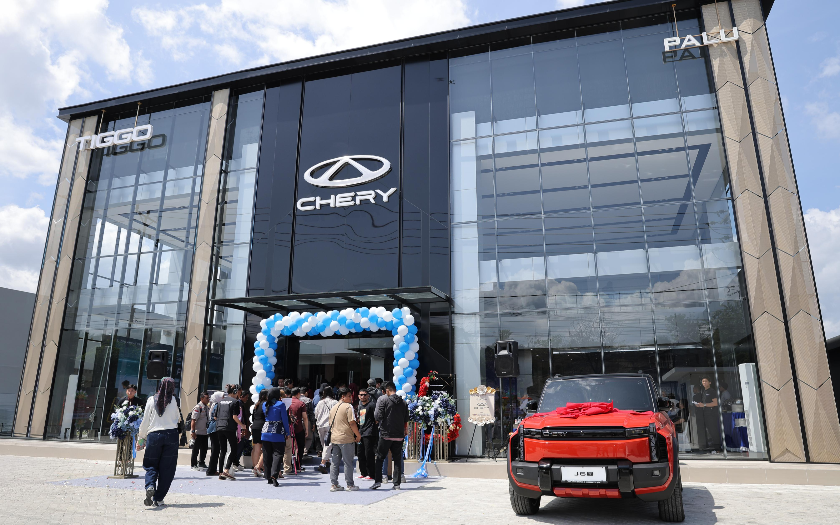 Perkuat Jaringan di Sulteng, Chery Resmikan Dealer ke-70 di Kota Palu