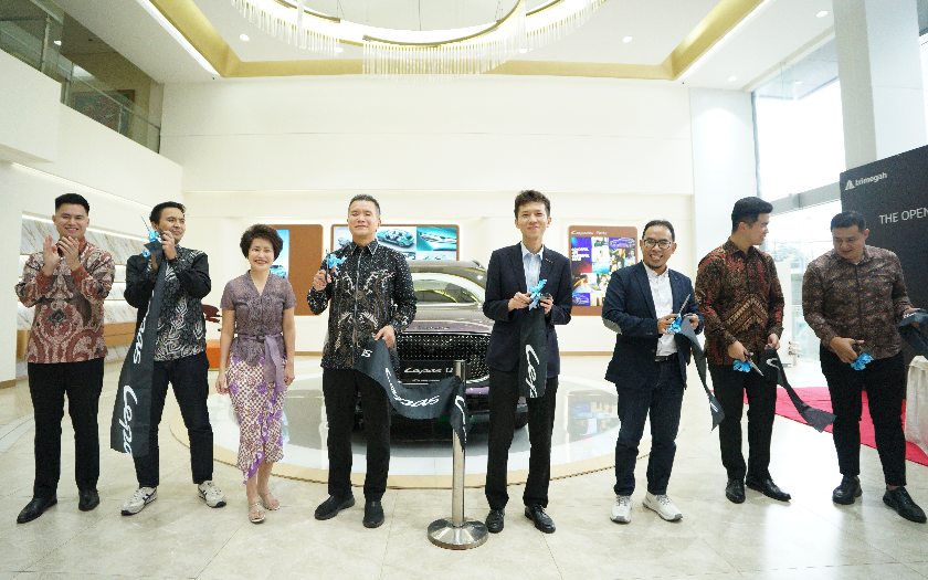 LEPAS Sapa Warga Bekasi, Buka Dealer 3S+, Tersedia Body Paint dan Ultra Fast Charging