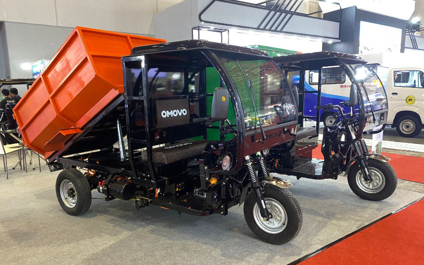 Motor Listrik Tiga Roda Omovo Max, Bisa Buat Angkut Sampah dan Cold Chain 