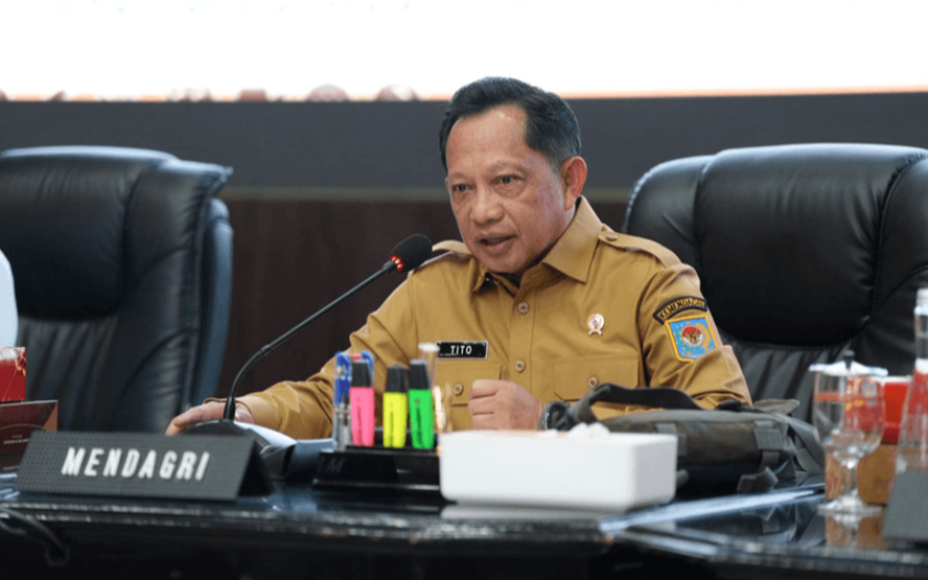 Nah Loh, Mendagri Tito Karnavian Instruksikan Pemda Hapus Pajak Kendaraan Listrik