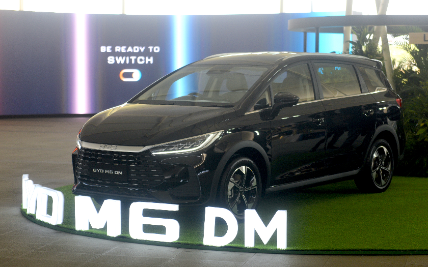 Mengenal Kelebihan Teknologi DM pada BYD M6, Harga Mulai Rp 300 Jutaan