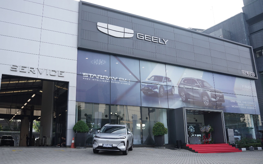 Geely Resmikan Dua Dealer di Jakarta dan Tangerang, Target 80 Dealer di Indonesia Tahun Ini