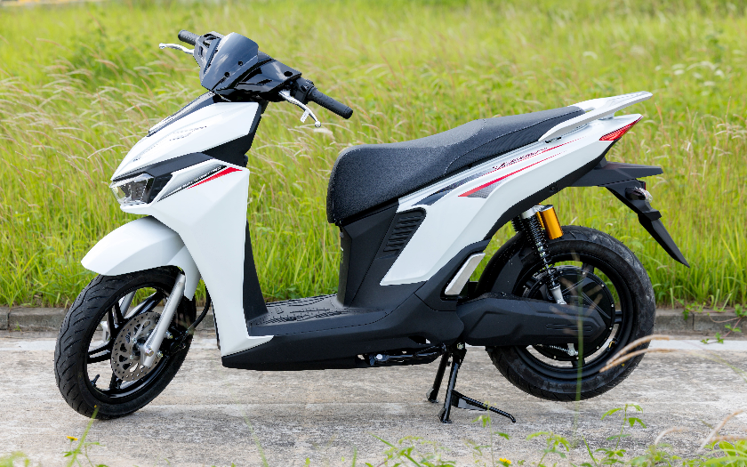 Bisa Sewa Baterai, Yuk Intip Spesifikasi Motor Listrik  VinFast Viper
