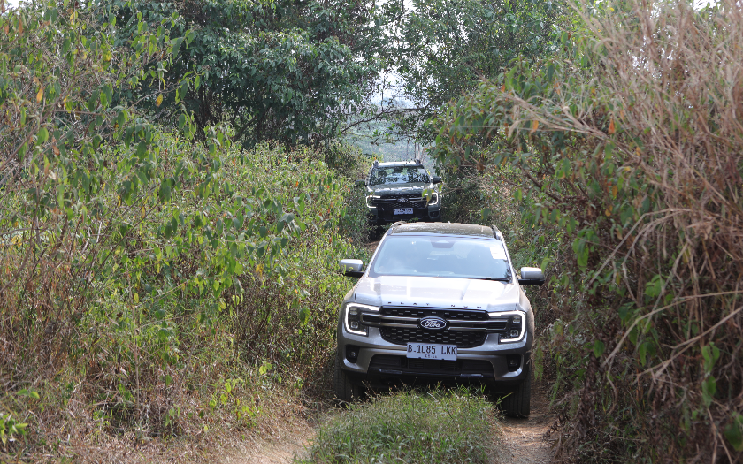 Ini Spesifikasi Lengkap Ford Everest Platinum dan Ford Ranger Terbaru