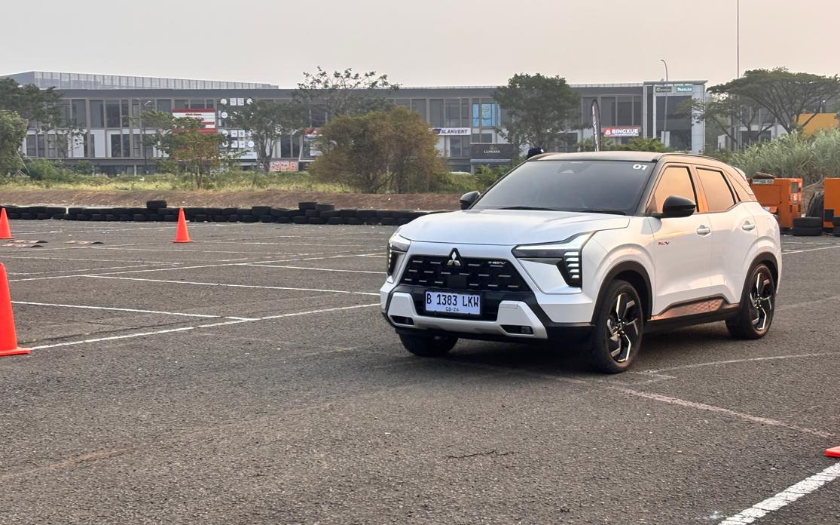 Sensasi Berkendara Mitsubishi Xforce Hybrid, Tak Hanya Sekadar Teknologi Baru!
