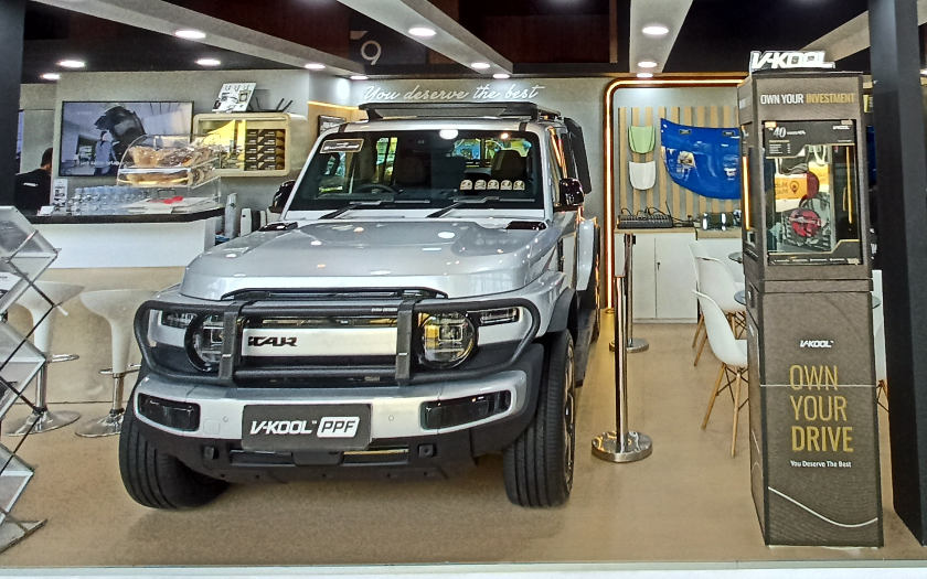 V-Kool Hadirkan Varian PPF Luxor Gold Terbaru dan Tebar Promo di GIIAS 2026