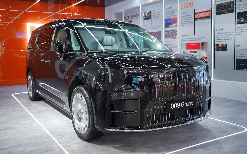 Ini Brand Baru! ZEEKR 009 Grand dan ZEEKR 9X Resmi Diperkenalkan Pertama Kali di GIIAS 2026
