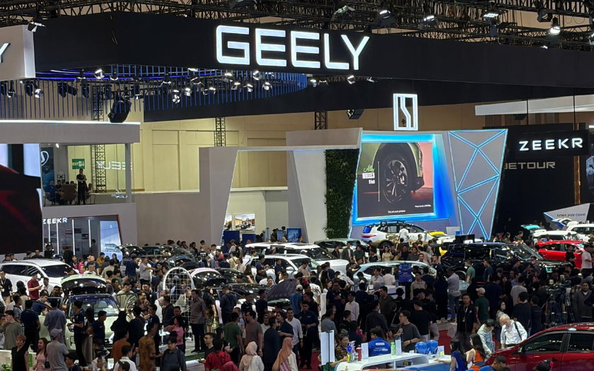 Geely Group Raih 3.033 SPK di GIIAS 2026, EX2 Paling Banyak Dipesan