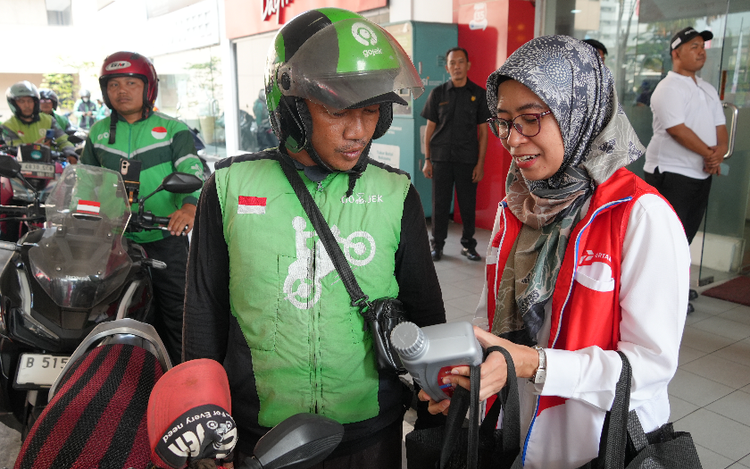 Pertamina Lubricants Edukasi Pentingnya Ganti Oli Berkala di Hari Pelanggan Nasional 2026