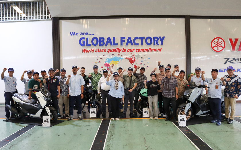 Peserta Automechanika Jakarta Berkunjung ke Pabrik Yamaha, Saksikan Langsung Proses Produksi Berstandar Global