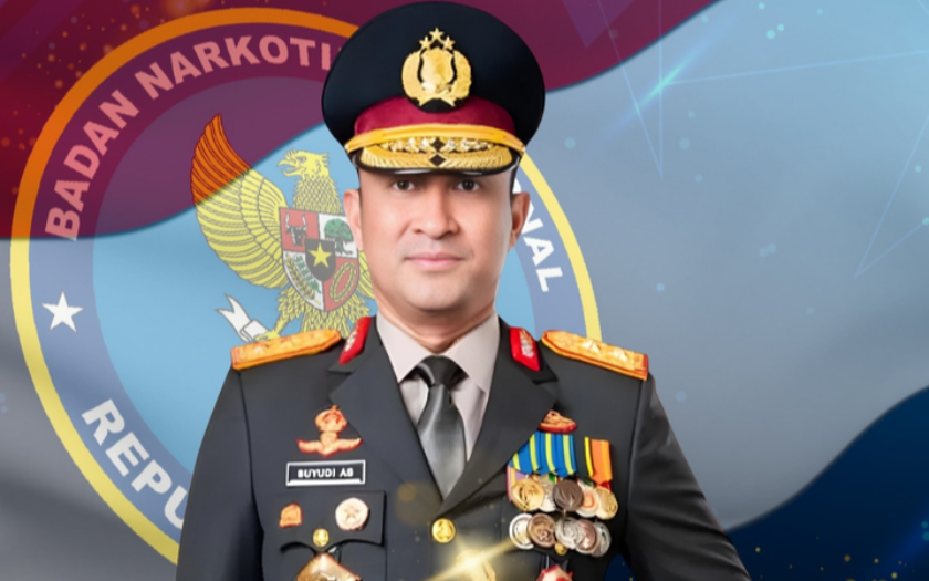 Kapolri Suyudi Ario Seto Punya Harta Kekayaan Rp 5 Miliar, Intip Garasi Rumahnya Yuk!