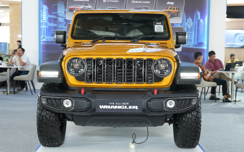 Penampilan Baru Jeep Wrangler, Lebih Ikonik dengan Balutan Warna Goldilocks