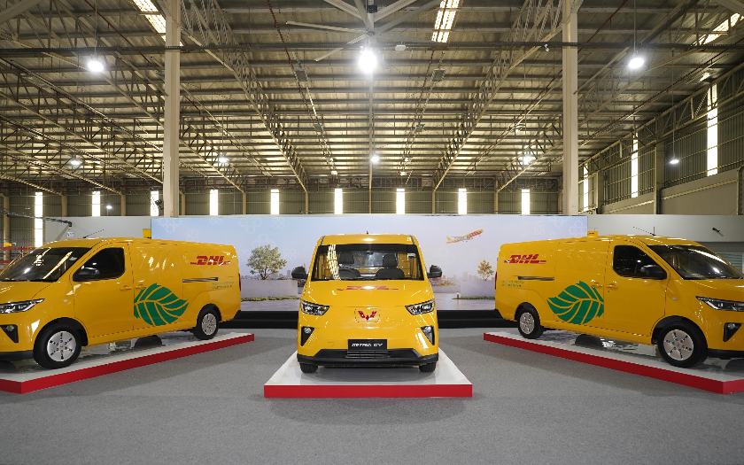 Sinergi Wuling dan DHL Express, Dorong Bisnis Kurir